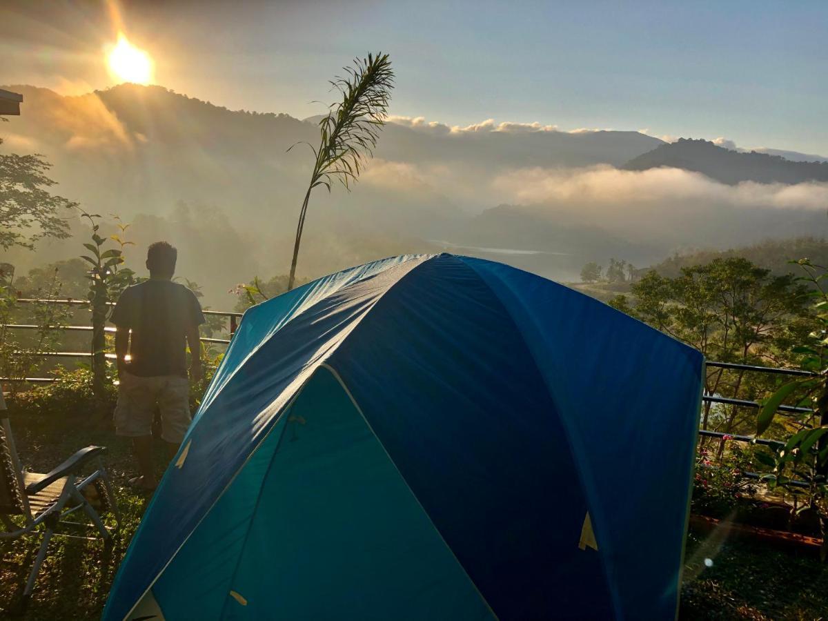 Baanhatsompaen Homestay ラノーン エクステリア 写真