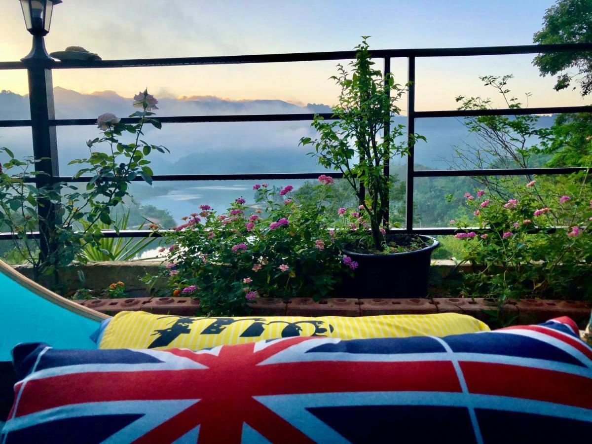 Baanhatsompaen Homestay ラノーン エクステリア 写真