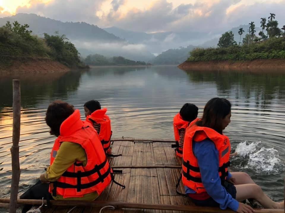 Baanhatsompaen Homestay ラノーン エクステリア 写真