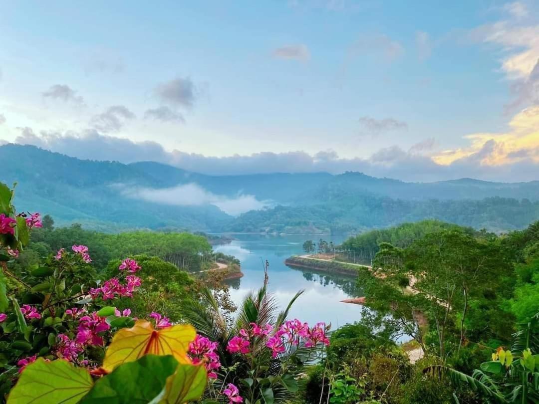 Baanhatsompaen Homestay ラノーン エクステリア 写真