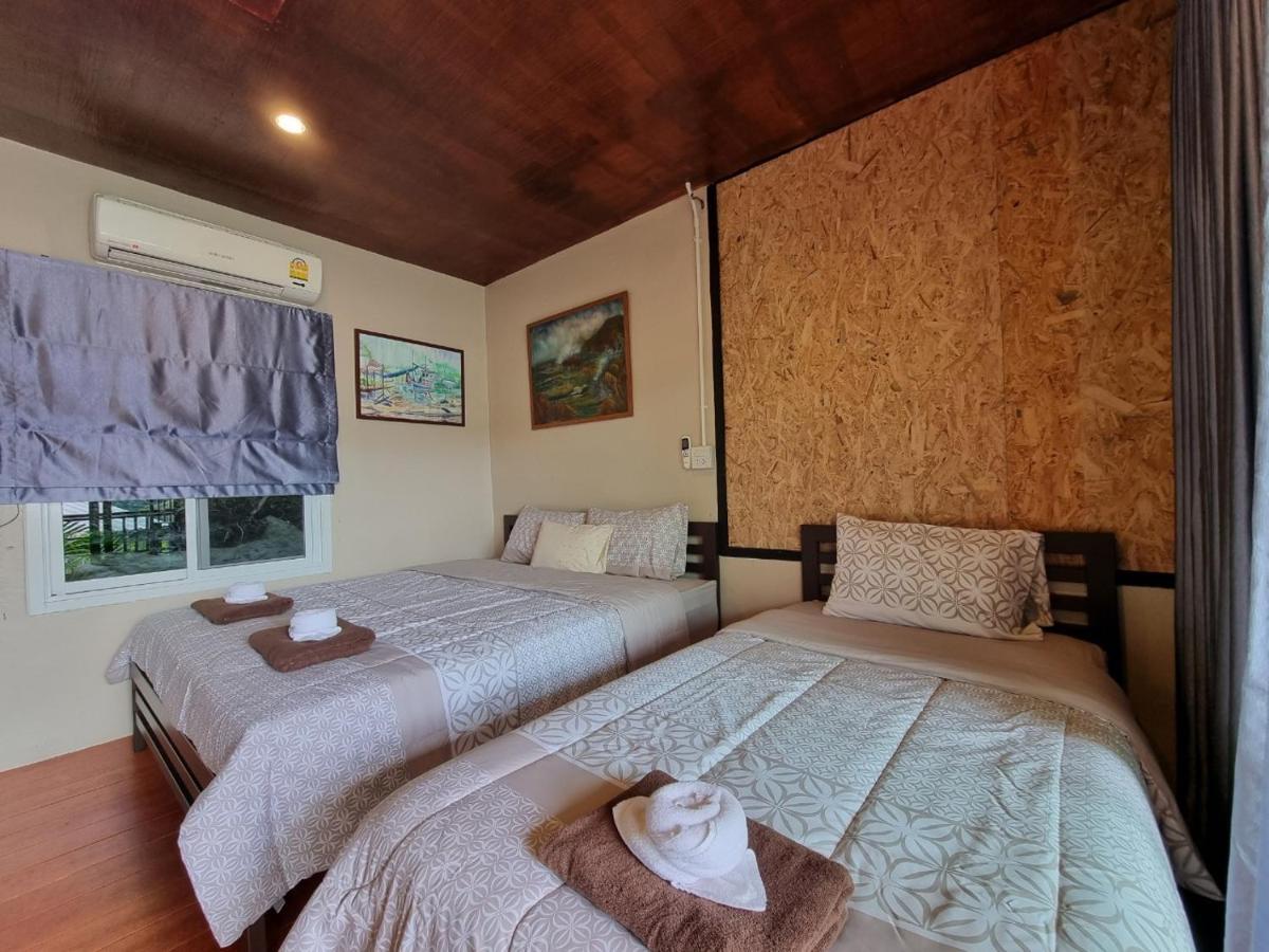 Baanhatsompaen Homestay ラノーン エクステリア 写真
